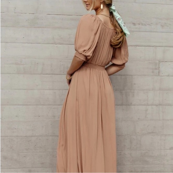 bohme Dresses & Skirts - Bohme Nicolette Terracotta Maxi Dress with Puff Sleeves